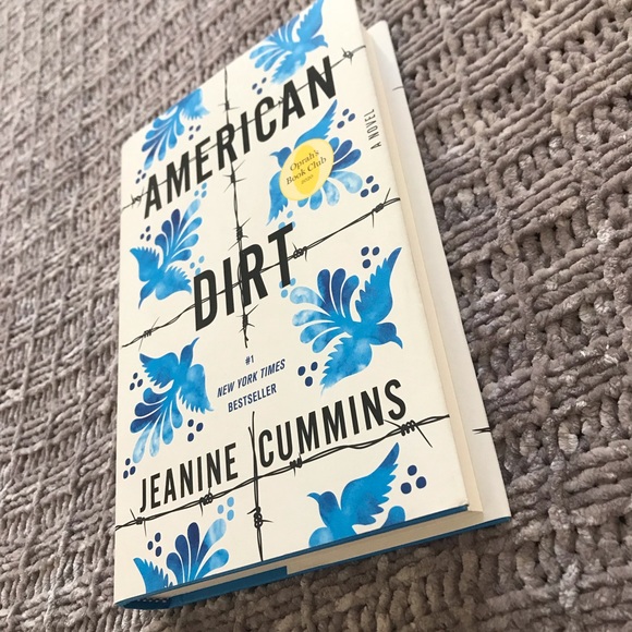 -American Dirt by Jeanine Cummins Hardcover in good used condition - Picture 2 of 11